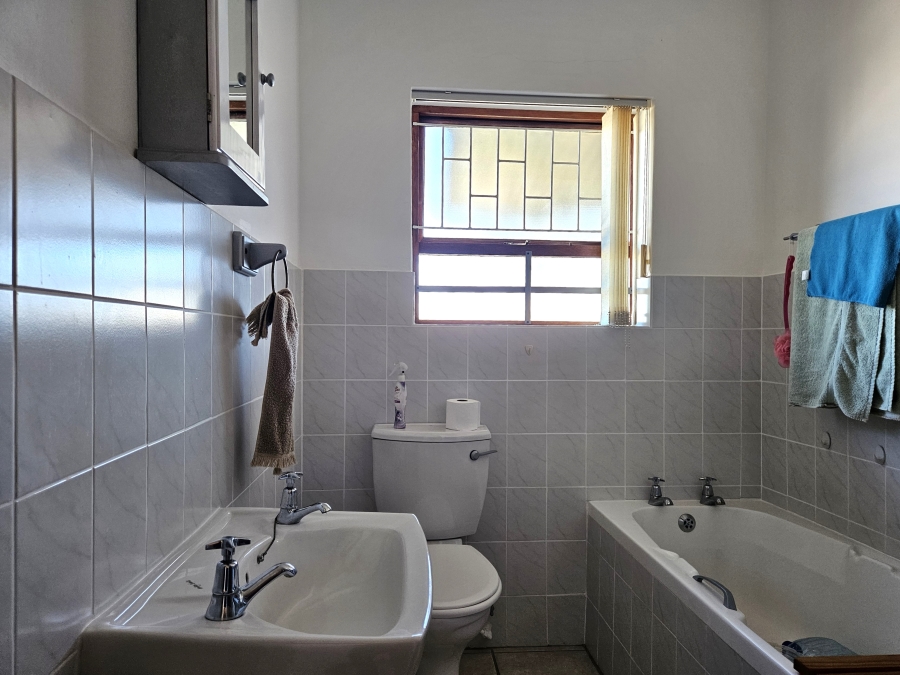 3 Bedroom Property for Sale in Noorsekloof Eastern Cape